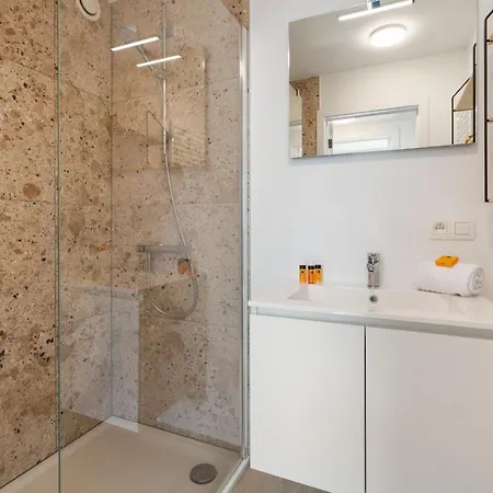 Maison Basil - House With Garden And Parking