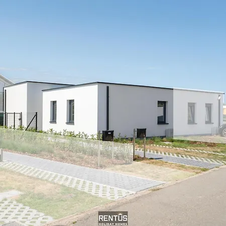 Maison Basil - House With Garden And Parking Vakantiehuis *